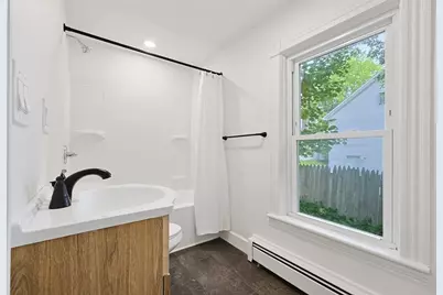 8 Mount Pleasant St, Webster, MA 01570 - Photo 21