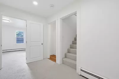 8 Mount Pleasant St, Webster, MA 01570 - Photo 17