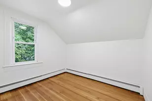 8 Mt Pleasant St, Webster, MA 01570 - Photo 25