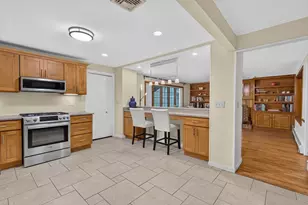 114 Maple St, Lexington, MA 02420 - Photo 7