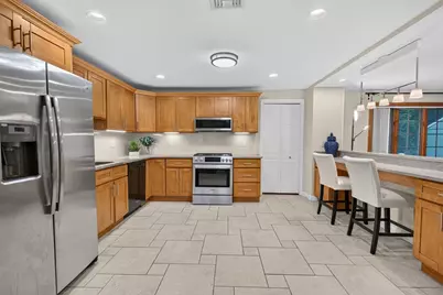 114 Maple St, Lexington, MA 02420 - Photo 5