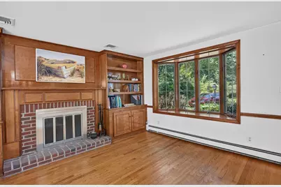 114 Maple St, Lexington, MA 02420 - Photo 3