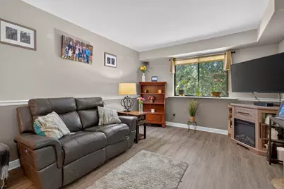 7 Greenbriar Drive #209, North Reading, MA 01864 - Photo 5