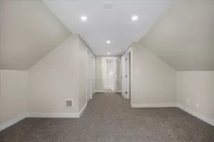 72 Woodlawn St, Taunton, MA 02720 - Photo 11