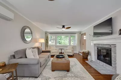 70 Berwick Pl, Norwood, MA 02062 - Photo 9