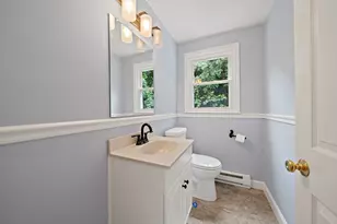 18 Cedar Square, Millis, MA 02054 - Photo 9