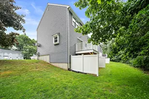 18 Cedar Square, Millis, MA 02054 - Photo 17