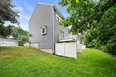 18 Cedar Sq #18, Millis, MA 02054 - Photo 15