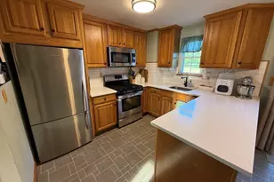 6 Lydon Ln, Halifax, MA 02338 - Photo 5