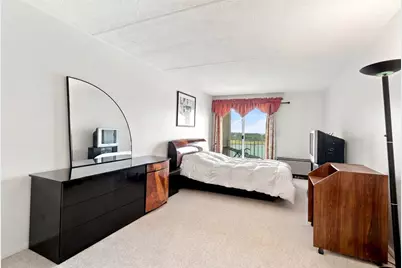 100 Cove Way #902, Quincy, MA 02169 - Photo 15