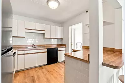 100 Cove Way #902, Quincy, MA 02169 - Photo 9