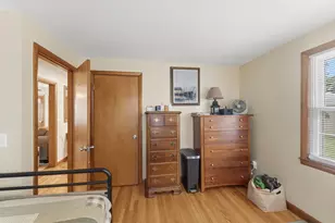 588 Newport Ave, Attleboro, MA 02703 - Photo 11