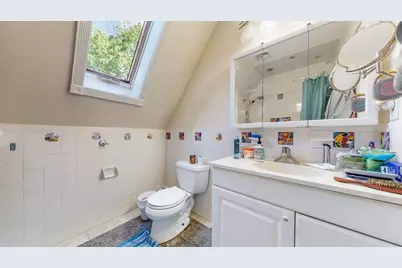 8 North St #2nd Flr, Newton, MA 02459 - Photo 25
