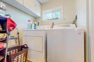 8 North St, Newton, MA 02459 - Photo 33