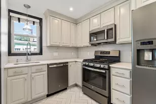 146-148 Warren Ave, Milton, MA 02186 - Photo 7