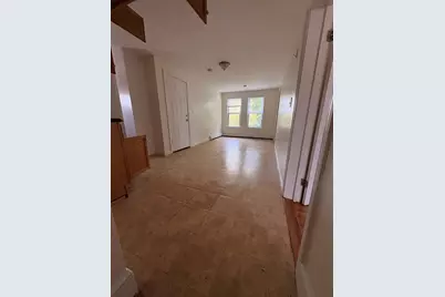 347 Wood Ave #3, Boston, MA 02126 - Photo 11