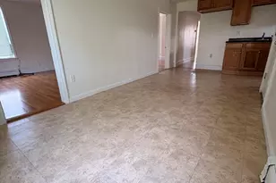 347 Wood Ave, Boston, MA 02126 - Photo 15