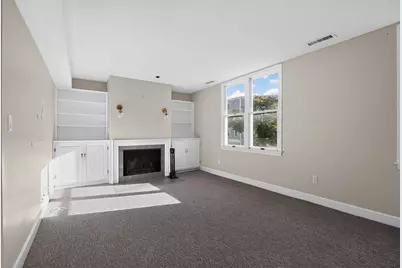 64 Wharf Street #J2, Salem, MA 01970 - Photo 5