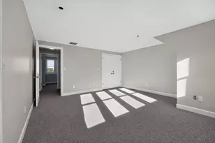64 Wharf St, Salem, MA 01970 - Photo 21
