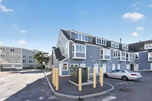 64 Wharf St, Salem, MA 01970 - Photo 27