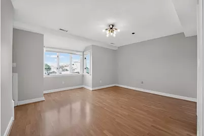 64 Wharf Street #J2, Salem, MA 01970 - Photo 11