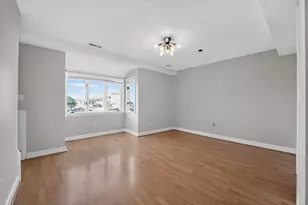 64 Wharf St, Salem, MA 01970 - Photo 11