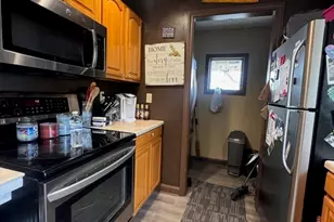 215 Winthrop St, Taunton, MA 02780 - Photo 3