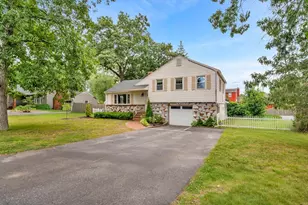 395 Massachusetts Ave, North Andover, MA 01845 - Photo 1