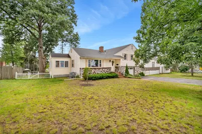 395 Massachusetts Ave, North Andover, MA 01845 - Photo 3