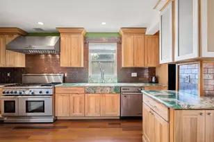 76 Taft Ave, Newton, MA 02465 - Photo 5