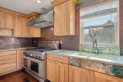 76 Taft Ave #2, Newton, MA 02465 - Photo 3