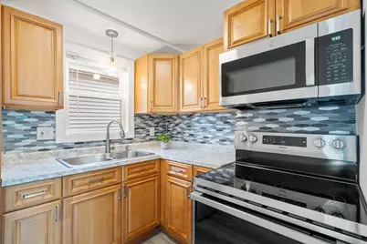 42 Riverside Ave, Swansea, MA 02777 - Photo 9