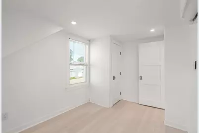 42 Riverside Ave, Swansea, MA 02777 - Photo 13