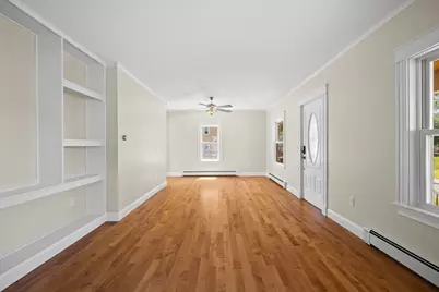 34 Ricard St, Seekonk, MA 02771 - Photo 7