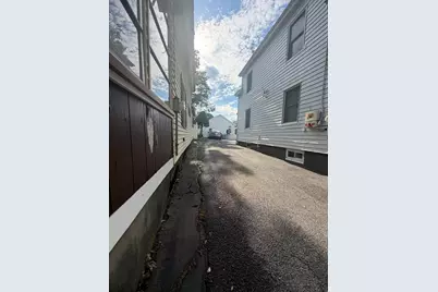 70 Robinson St, Lynn, MA 01905 - Photo 21