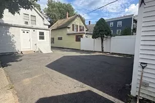 70 Robinson St, Lynn, MA 01905 - Photo 21