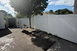 70 Robinson St, Lynn, MA 01905 - Photo 19