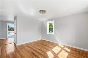 13-15 Bursley Rd, Weymouth, MA 02191 - Photo 5