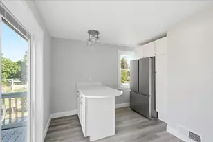 13-15 Bursley Rd, Weymouth, MA 02191 - Photo 9