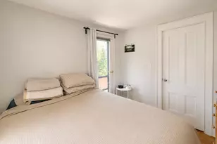 27 Cogswell Ave, Cambridge, MA 02140 - Photo 9