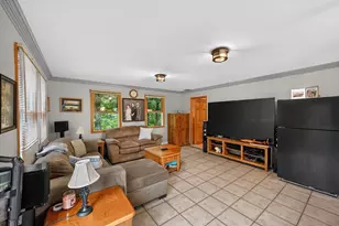 279 Sprague St, Dedham, MA 02026 - Photo 3