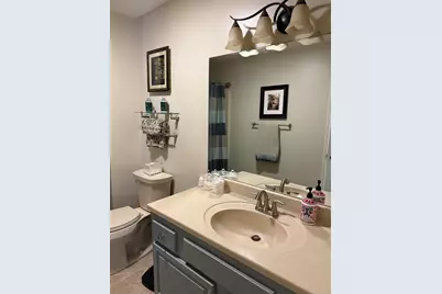 8 Mansion Woods Dr #D, Agawam, MA 01001 - Photo 21