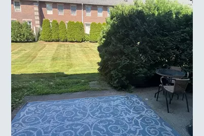8 Mansion Woods Dr #D, Agawam, MA 01001 - Photo 27