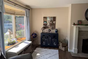 8 Mansion Woods Dr, Agawam, MA 01001 - Photo 11