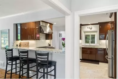 19 Druid Hill Rd, Newton, MA 02461 - Photo 7