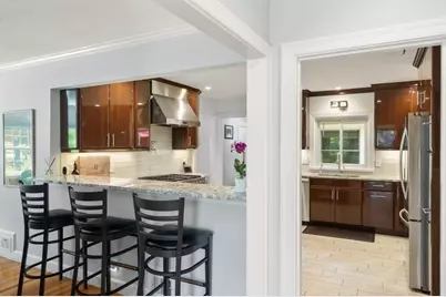 19 Druid Hill Rd, Newton, MA 02461 - Photo 7