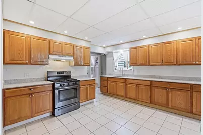 20 John St, Chelsea, MA 02150 - Photo 11