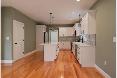 42 Roy St, Ludlow, MA 01056 - Photo 15