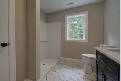 42 Roy St, Ludlow, MA 01056 - Photo 25