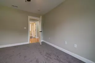 42 Roy St, Ludlow, MA 01056 - Photo 27
